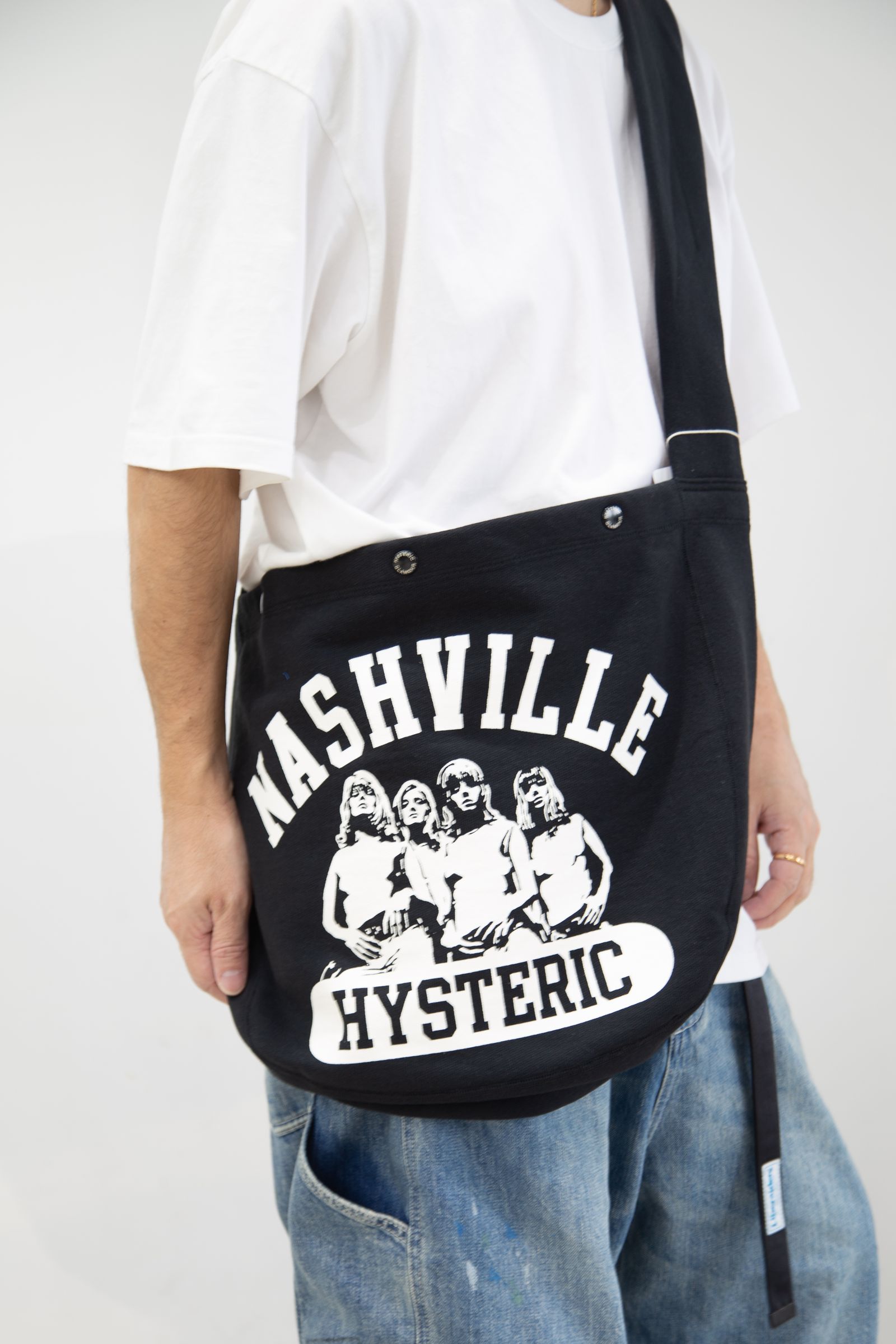 HYSTERIC GLAMOUR - NASHVILLE スウェットニュースペーパーバッグ | Tempt