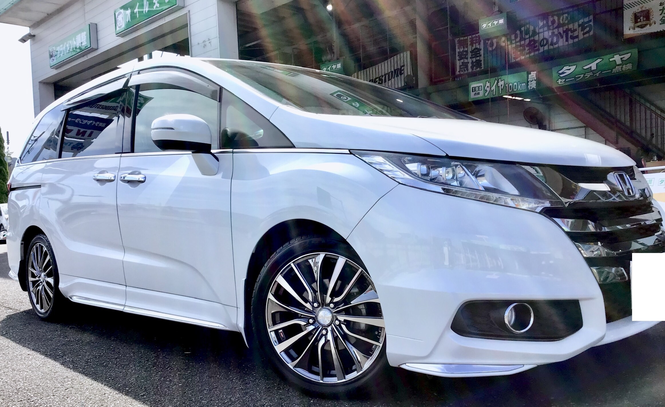 ホイール取付事例】レオニスVT ホンダ オデッセイ | 店舗おススメ情報