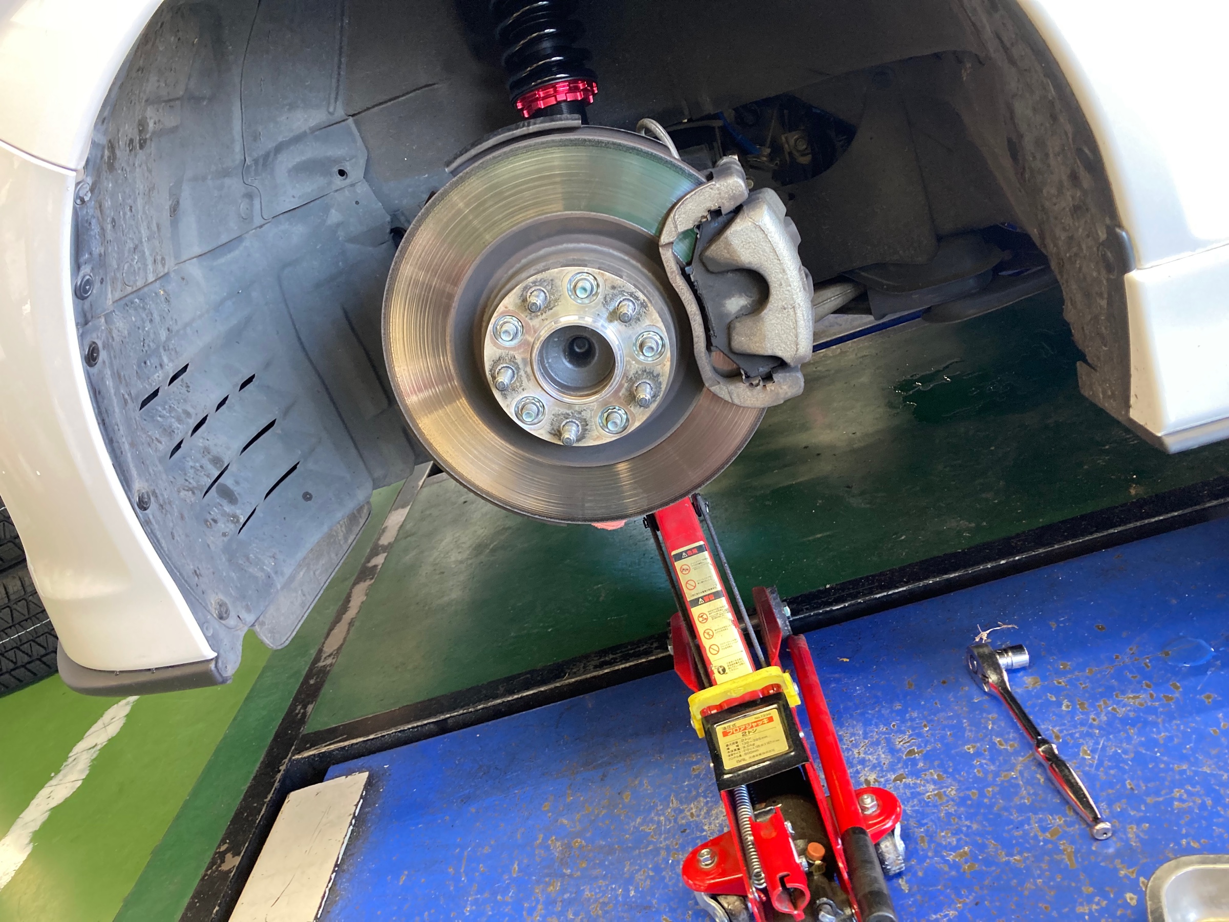 マツダ・RX‐8・SE3P】ブリッツ車高調・DAMPER ZZ-Rをお取り付けしま