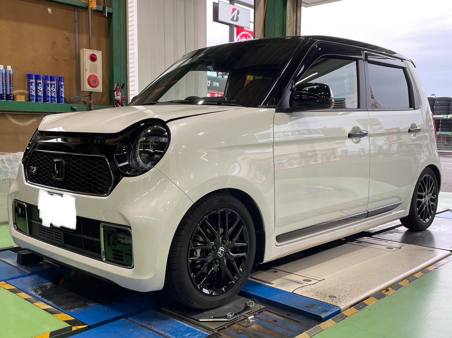 ホンダ N-ONE RSにRAYS VOLK RACING TE37 SONIC MMカラー15インチ
