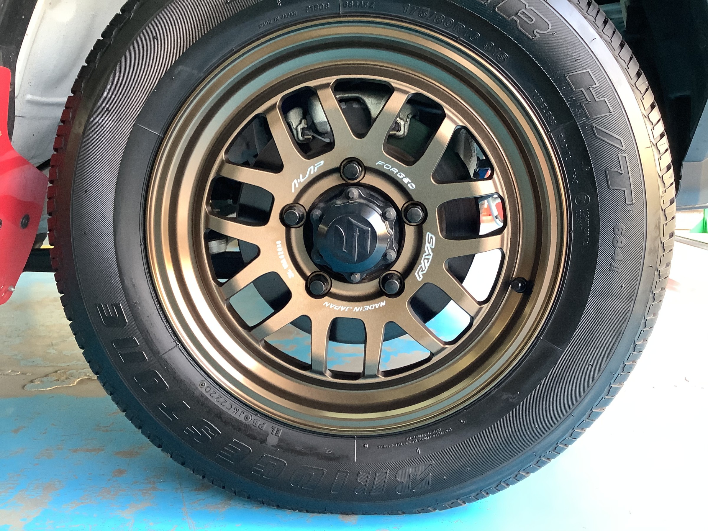 ジムニー JB64 レイズ A LAPー07X | 店舗おススメ情報 | タイヤ館 国分