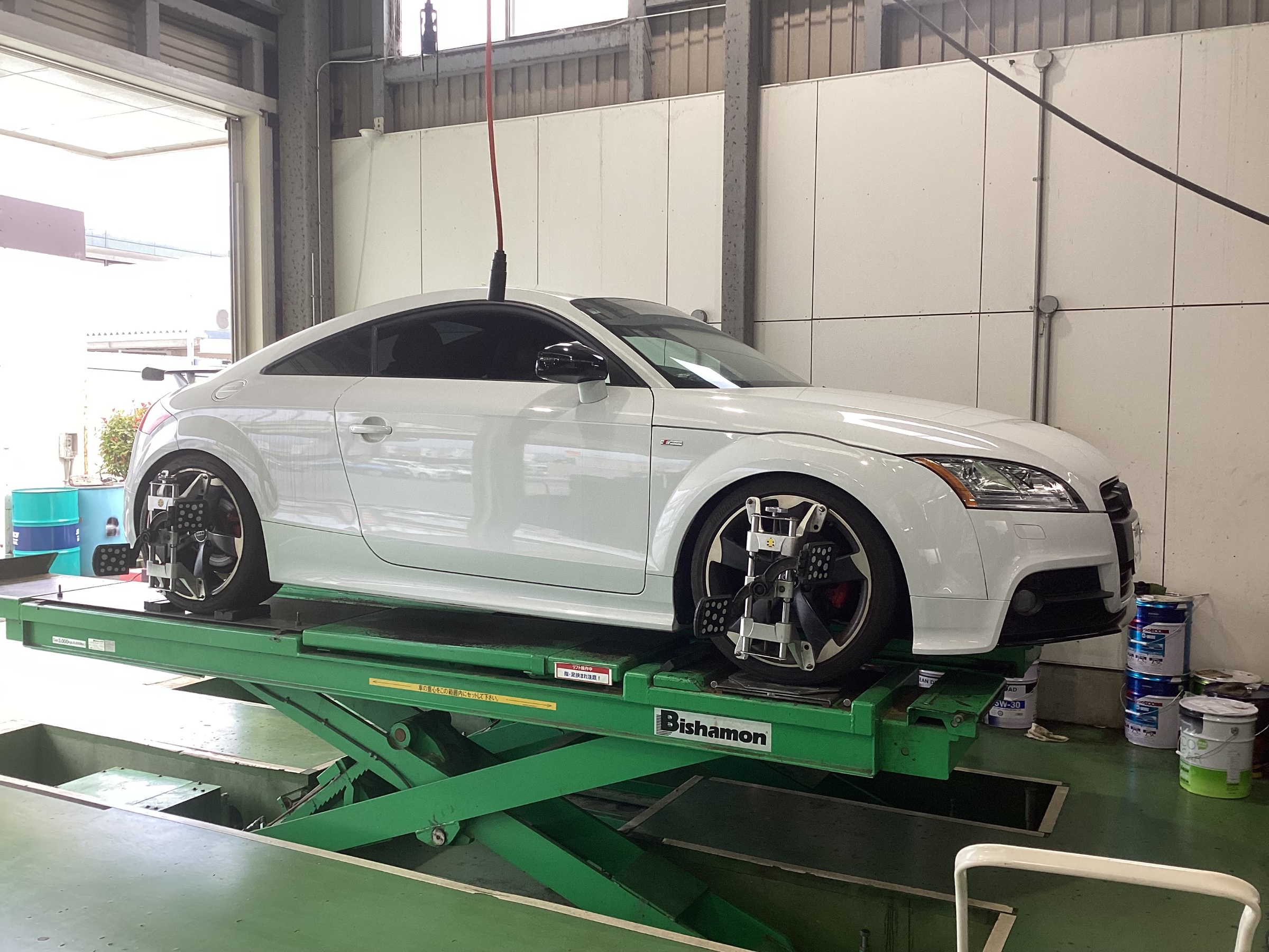 AUDI TT 8J | 店舗おススメ情報 | タイヤ館 次郎丸（福岡県）