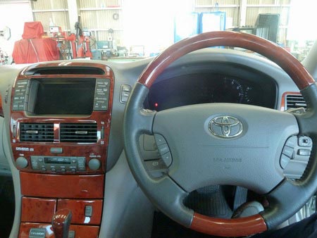 セルシオ』木目パネル取付でご来店です♪♪ | 店舗おススメ情報