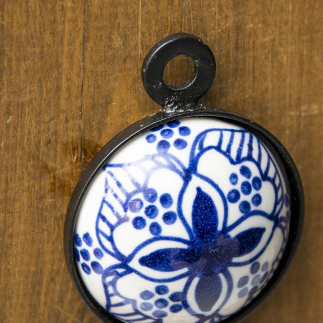 アジアンデザインの壁掛けフック ラウンド - ブルーフラワー の通販