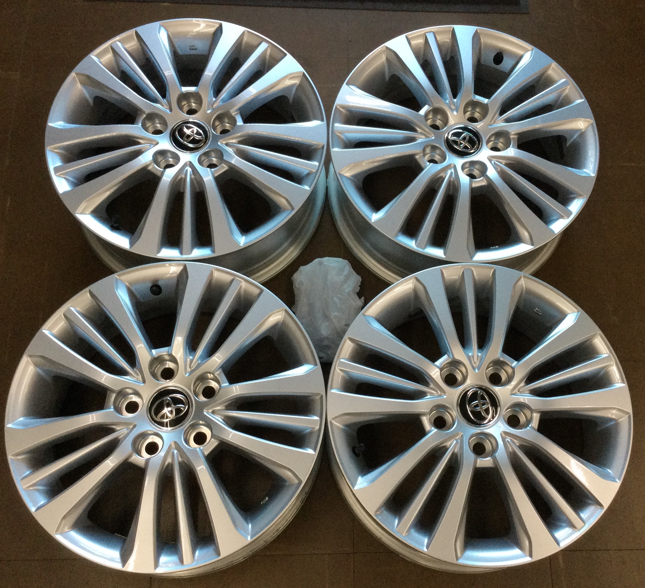 alt2682 中古 90ノア純正 16インチ アルミホイール4本セット 商品詳細