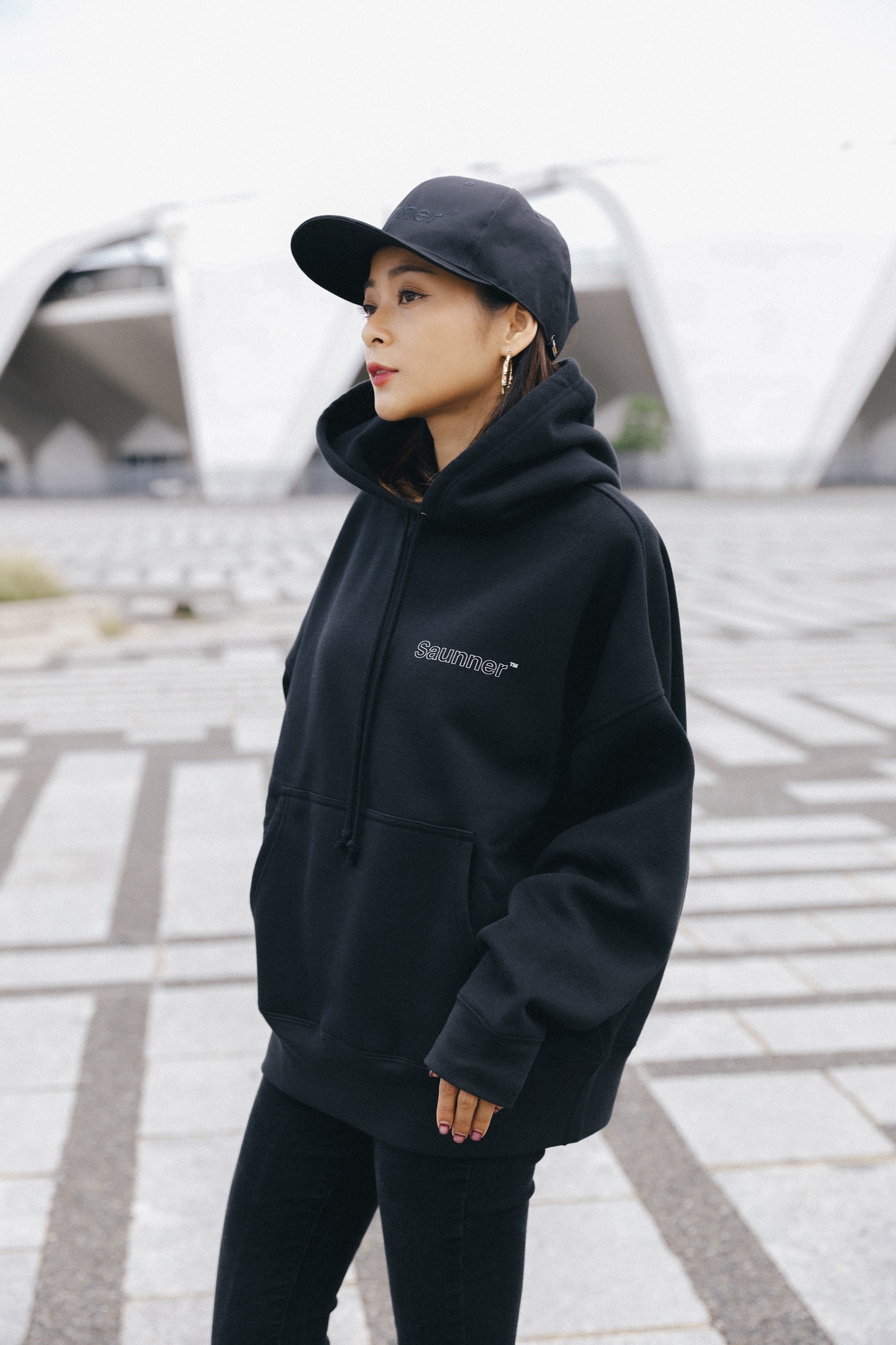 Saunner™️ Back to Black Hooded Sweatshirt – SHOP [TTNE]
