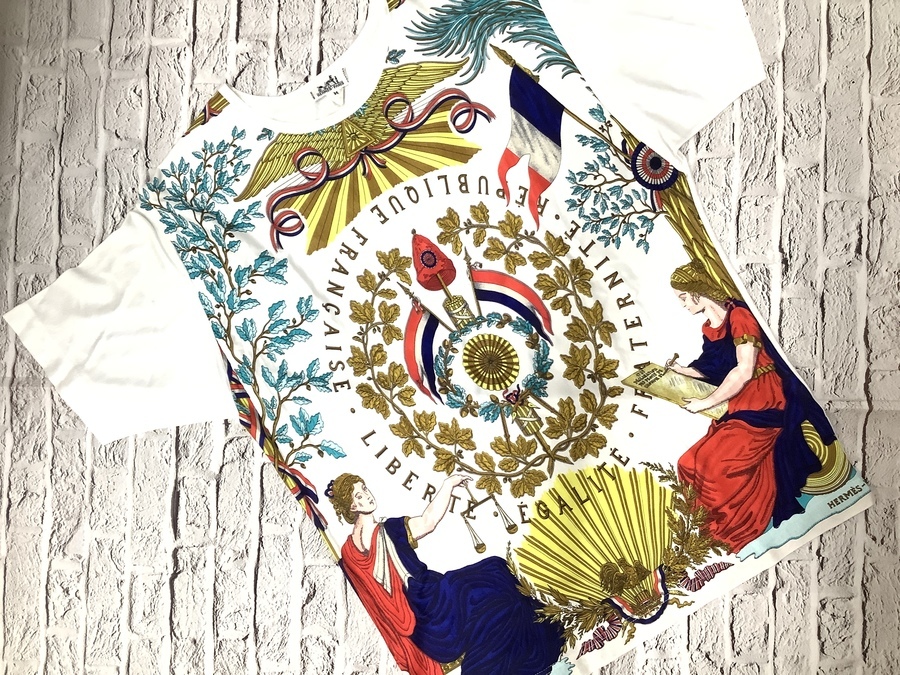 HERMES(エルメス)のスカーフ柄Tシャツが入荷しました。｜2022年05月17