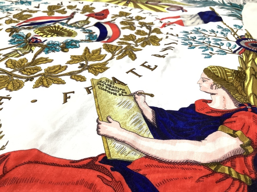 HERMES(エルメス)のスカーフ柄Tシャツが入荷しました。｜2022年05月17