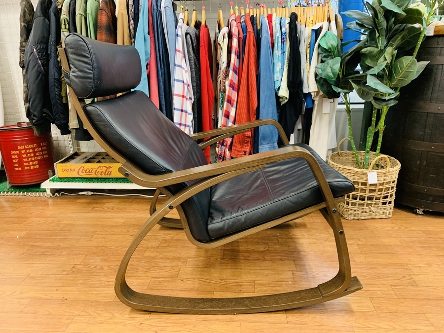 大定番！IKEA（イケア）POANG（ポエング）ロッキングチェアが買取入荷