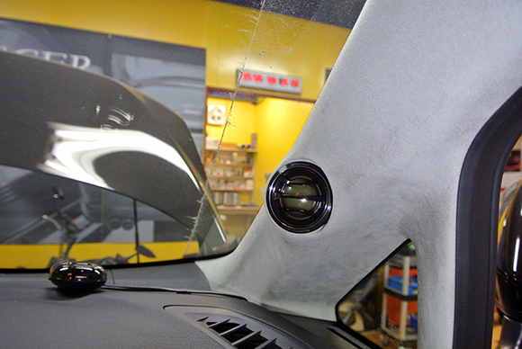 E52 NISSAN エルグランド カーオーディオ [TRIGGER]