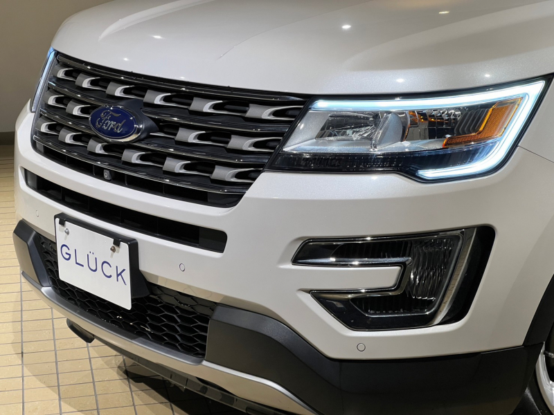 フォード エクスプローラー XLT エコブースト フロント・サイド