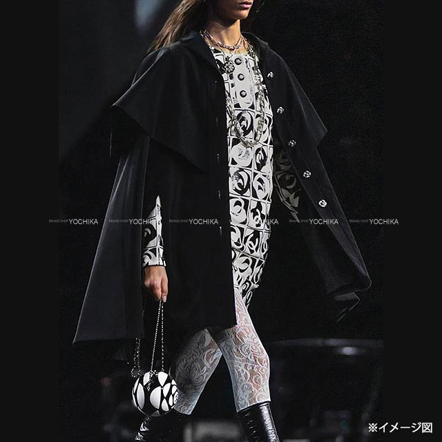 渋谷並木橋店】2023年秋冬 CHANEL シャネル ポンチョ カメリアボタン