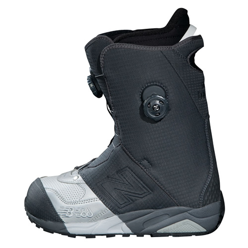 Acquire | New Balance x 686 F/W '12/13