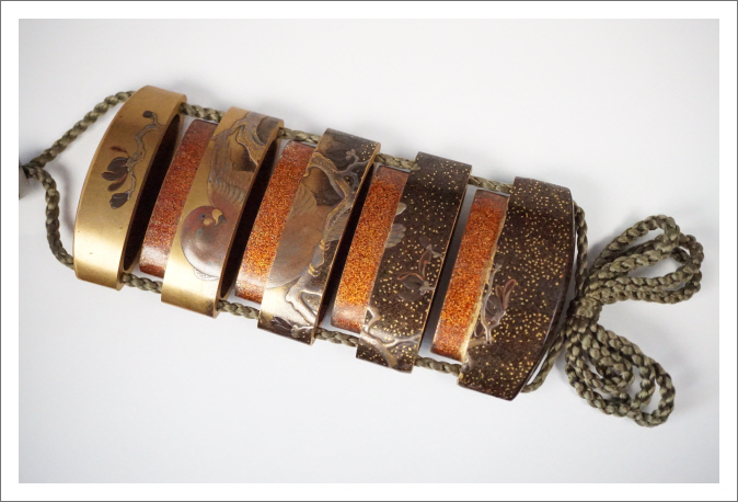 ヨロズアンティークモール / 印籠 松茂齋 鳥蒔絵 在銘 根付 彫刻