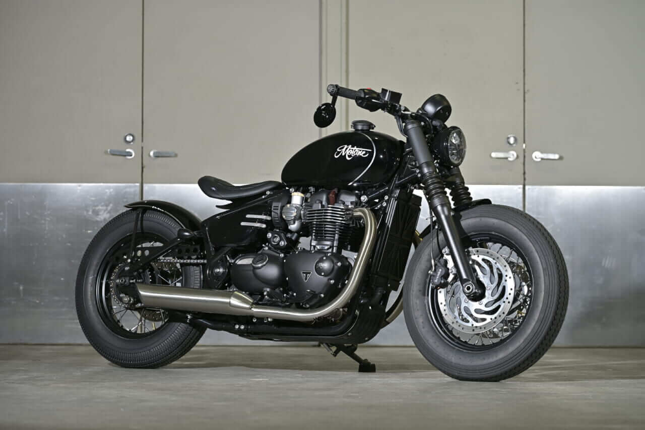 トライアンフ ボンネビルボバー カスタム】BLACK CUSTOM V2.〈プロト