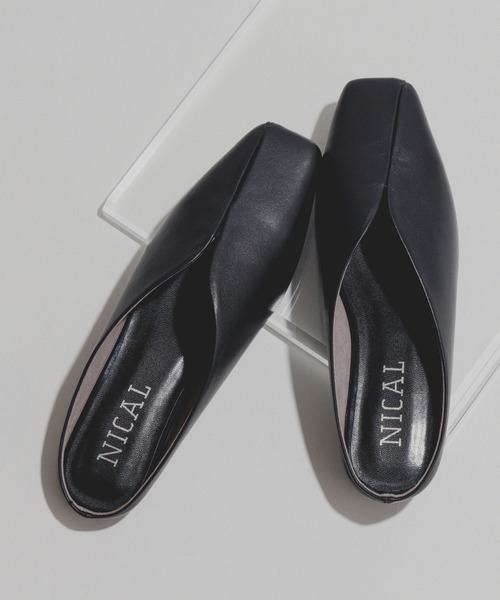 NICAL サンダル 「本革」「NICAL」スリットスクエアトゥミュール