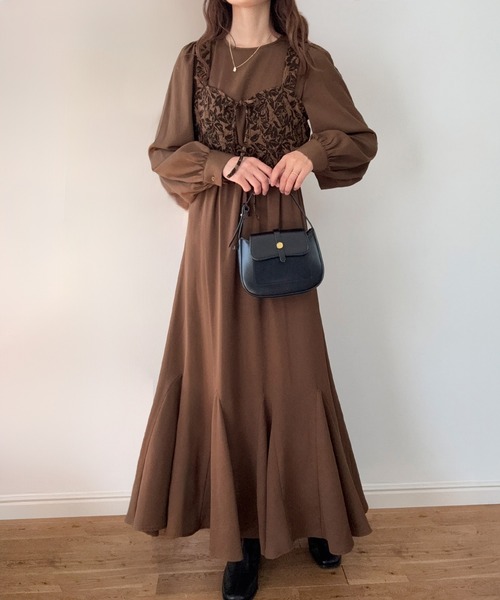 LAUIR（ラウアー） ワンピース パフスリーブワンピース+ジャガード