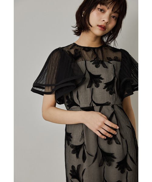 niana（ニアナ） ドレス サーキュラースリーブフラワードレス 花柄