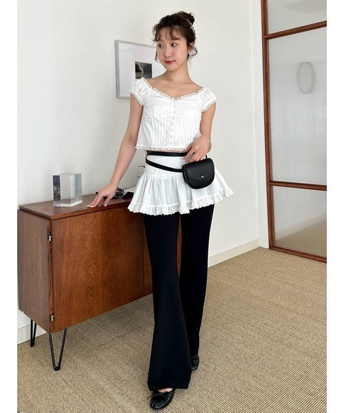 LILY BROWN（リリーブラウン） パンツ レイヤードフレアパンツ