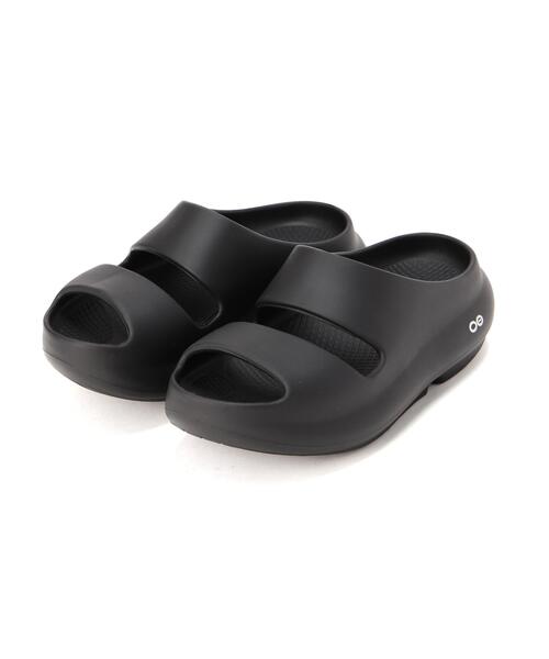OOFOS（ウーフォス） サンダル OOYEA ウーヤー リカバリーサンダル