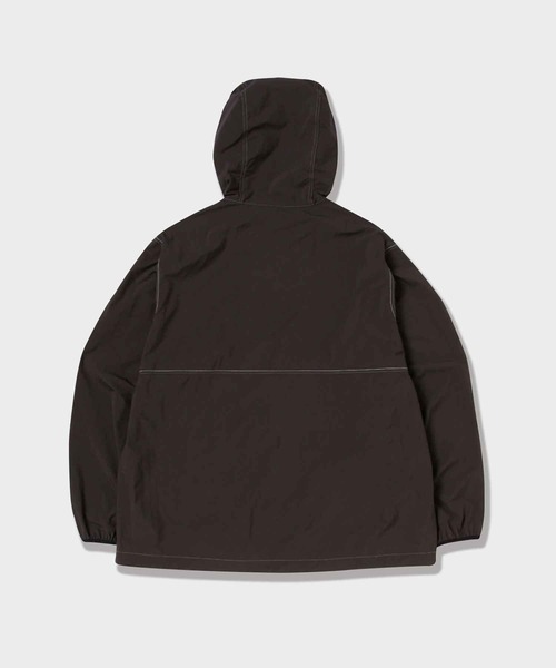 and wander（アンドワンダー） ナイロンジャケット BRUSHED NYLON