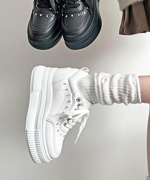 Shoes in Closet（シュークロ） スニーカー 厚底 インヒール入り