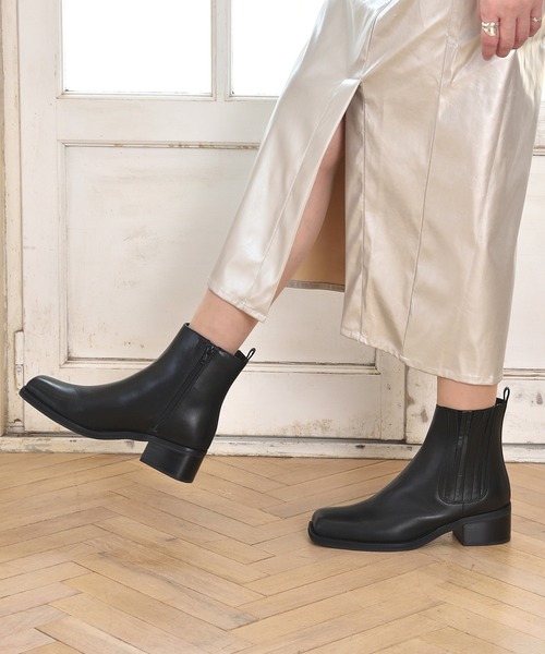 ALPHA CUBIC（アルファ キュービック） ブーツ リアルレザー スクエア