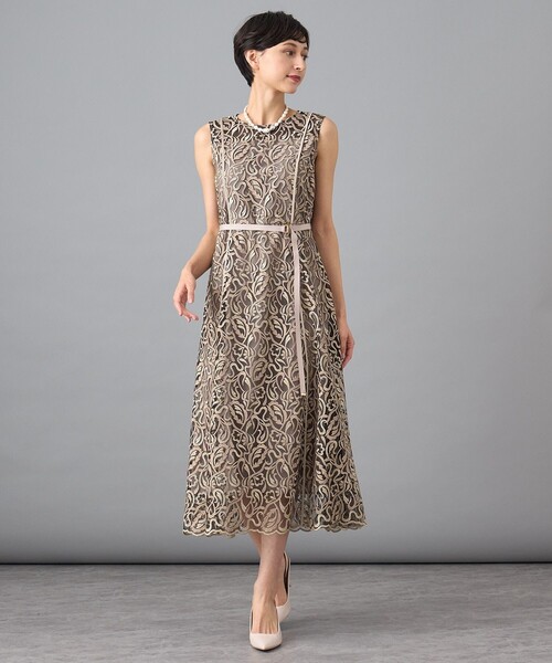 ANAYI（アナイ） ワンピース リーフエンブロイダリーフレア ワンピース