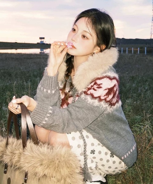 Sibra（シブラ） コート アウター ファーフード付き ノルディック柄