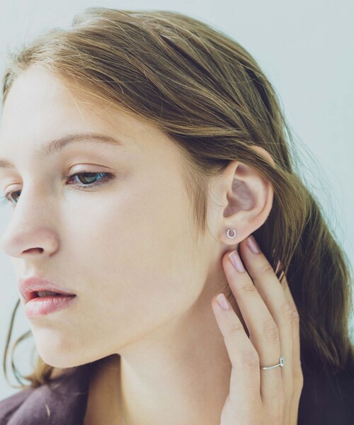 ete（エテ） ピアス PT900 ホースシュー ダイヤモンド ピアス