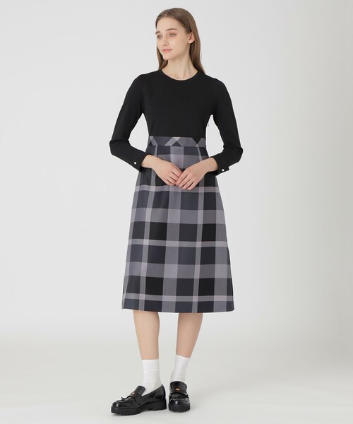 BLUE LABEL CRESTBRIDGE（ブルーレーベルクレストブリッジ