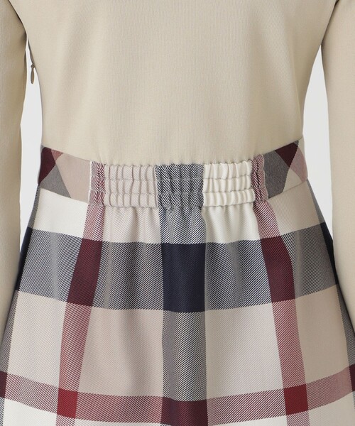 BLUE LABEL CRESTBRIDGE（ブルーレーベルクレストブリッジ