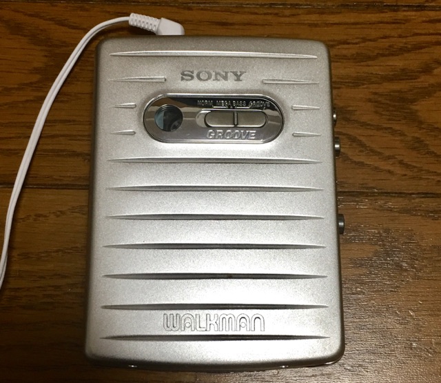 SONY WM-MV1を分解・修理しました。ウォークマン ベルト交換 | ガァガァ堂