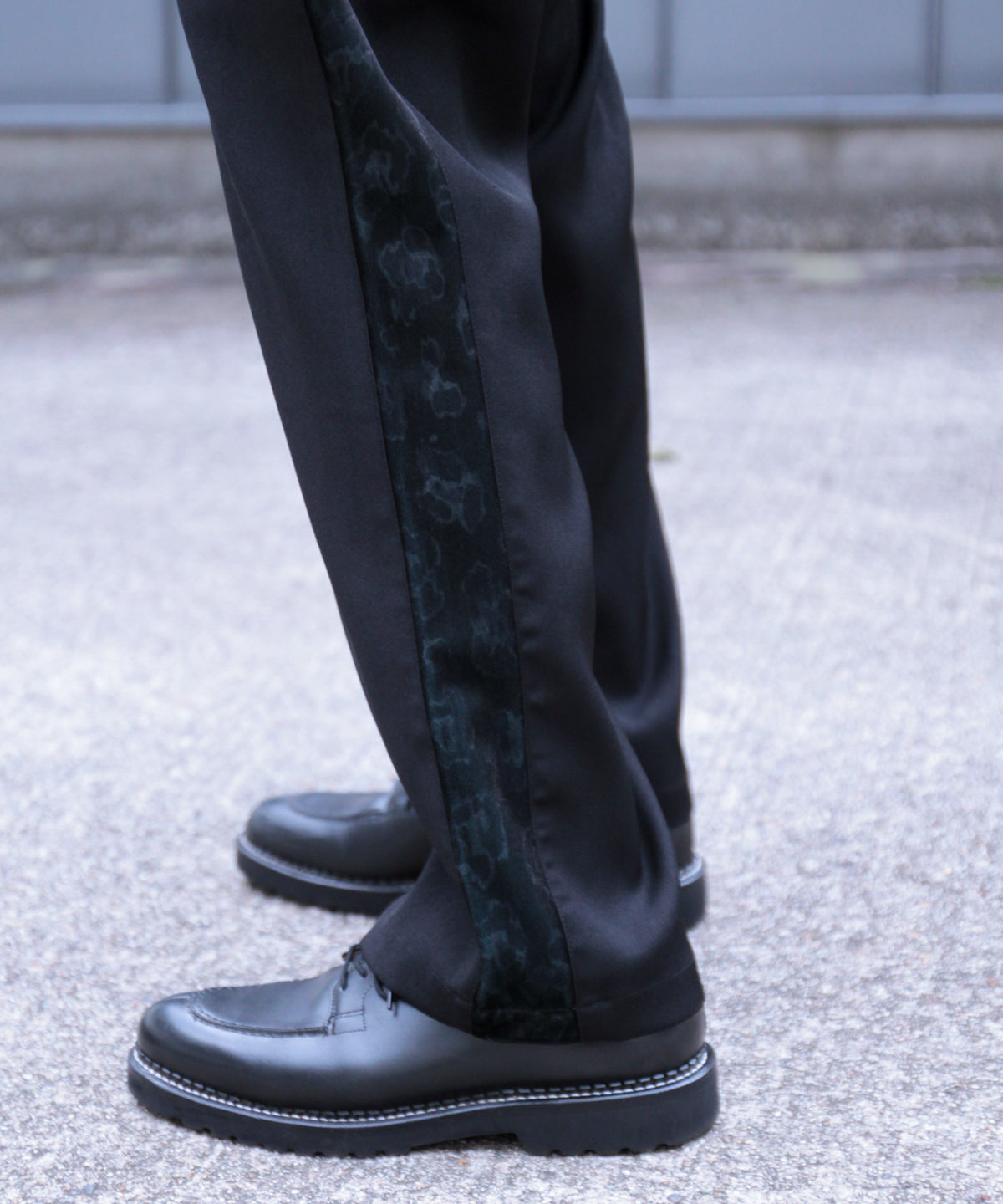 BUENA VISTA ブエナビスタ / SIDE LINE TUCK SLACKS サイドライン