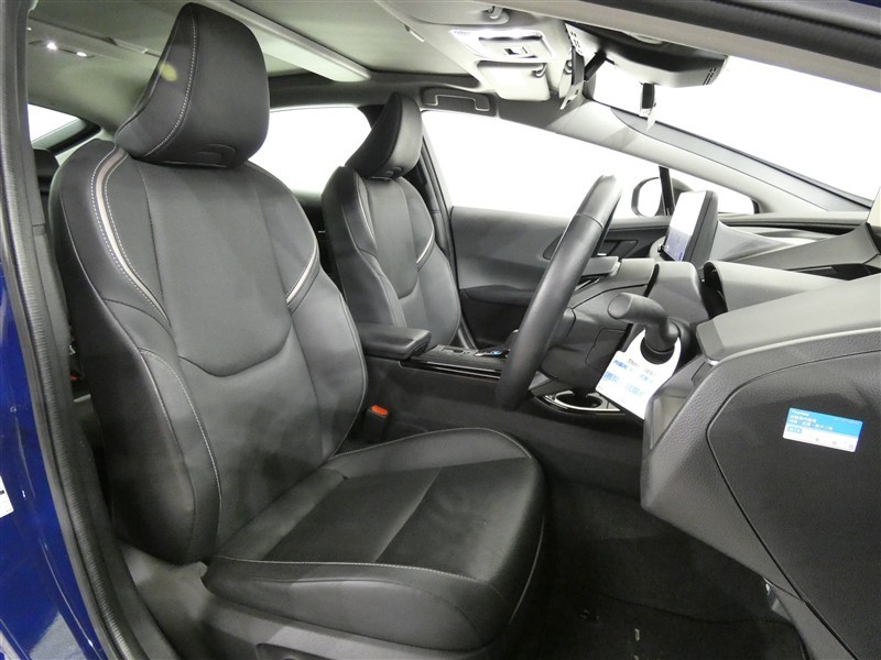 プリウス Z（035010367387）の中古車 | トヨタ認定中古車 | トヨタ