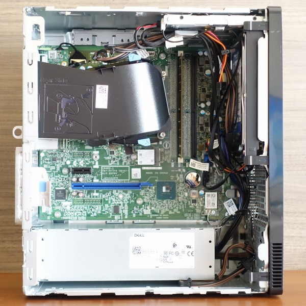 デルInspiron 3881コンパクトデスクトップ筐体内部レビュー/パソコン