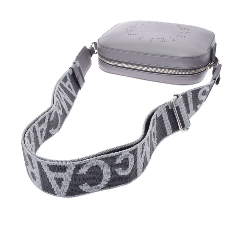 ステラマッカートニーカメラバッグ パンチングロゴ グレー シルバー