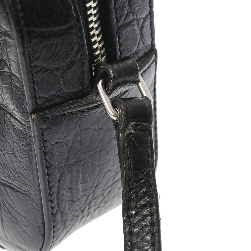 サンローランスモールカメラバッグ 型押しデザイン 黒 シルバー金具