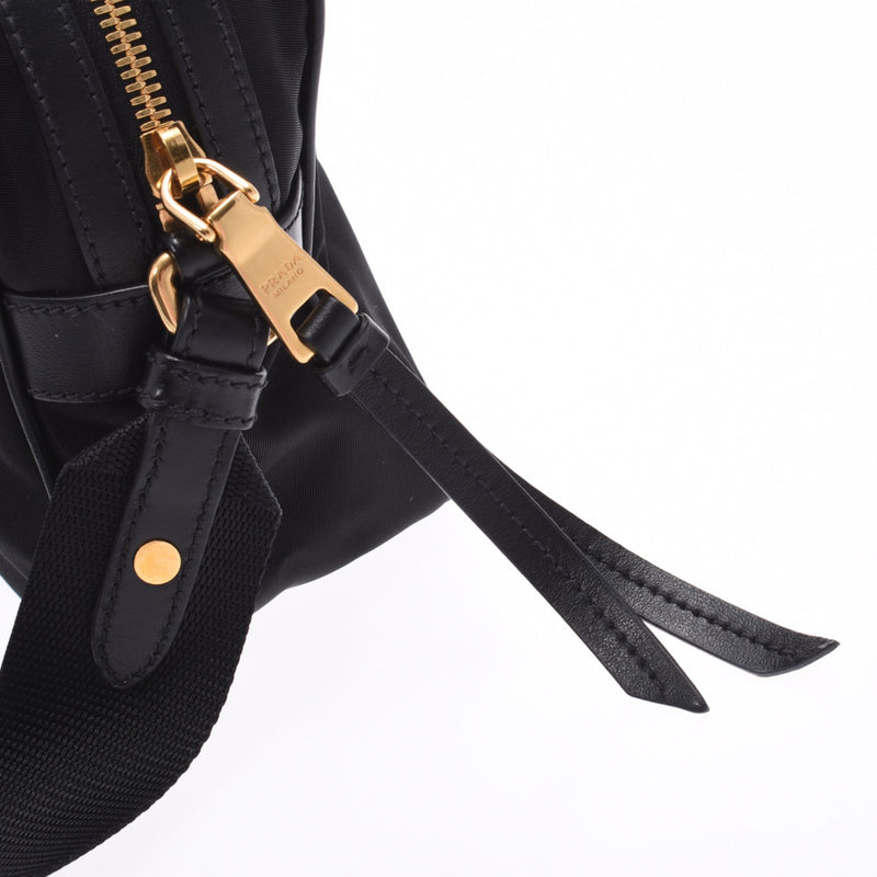 プラダショルダーバッグ 黒 ゴールド金具 レディース ショルダーバッグ