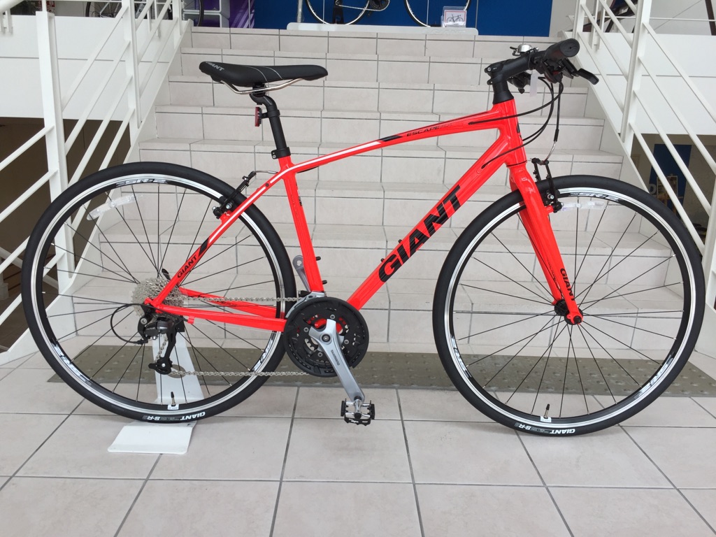 クロスバイク」 2017年モデル ESCAPE RX3入荷速報！ ｜ ジャイアント