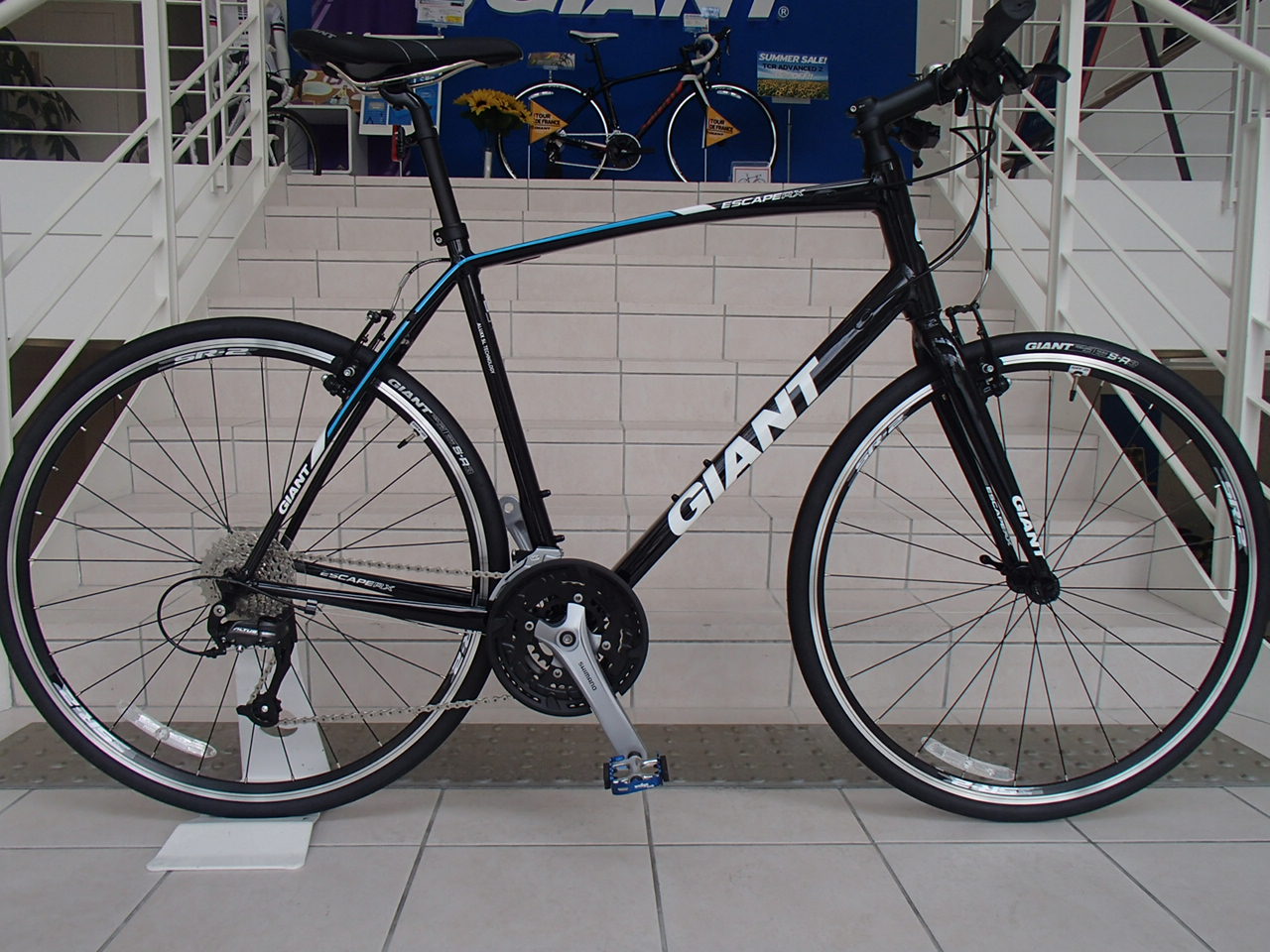 クロスバイク」 2017年モデル ESCAPE RX3入荷速報！ ｜ ジャイアント