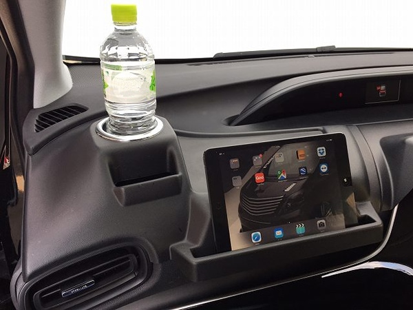 プリウス50系専用 ダッシュテーブル(助手席用)(シックスセンス)を販売