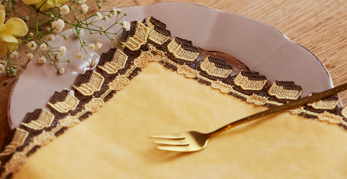 福砂屋×近沢レース店 コラボタオルハンカチ／カステラ（イエロー