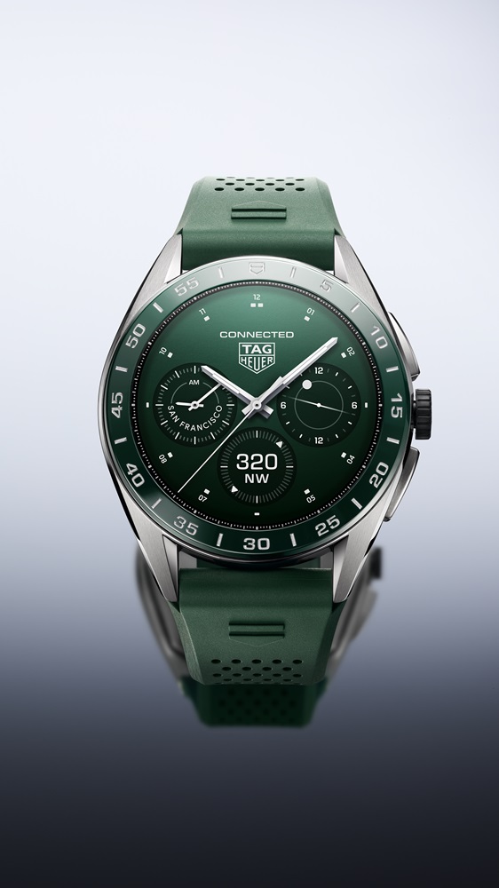 タグ・ホイヤー、2024年発表の新色コネクテッドウォッチとは【LVMH