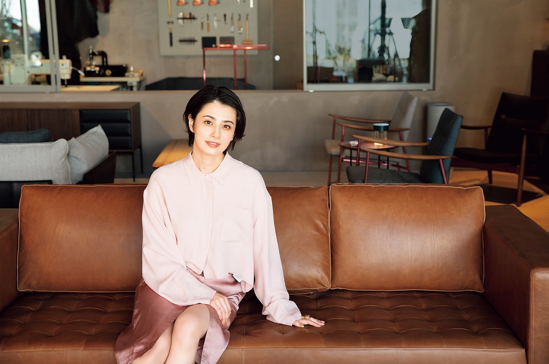 職人の作業が目の前で見られる！ リッツウェルの体感型インテリア