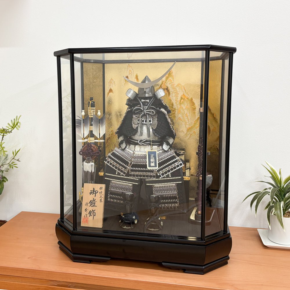 横幅50cm｜扱いやすいケース入り飾り｜ 武将 伊達政宗の鎧｜ 五月人形