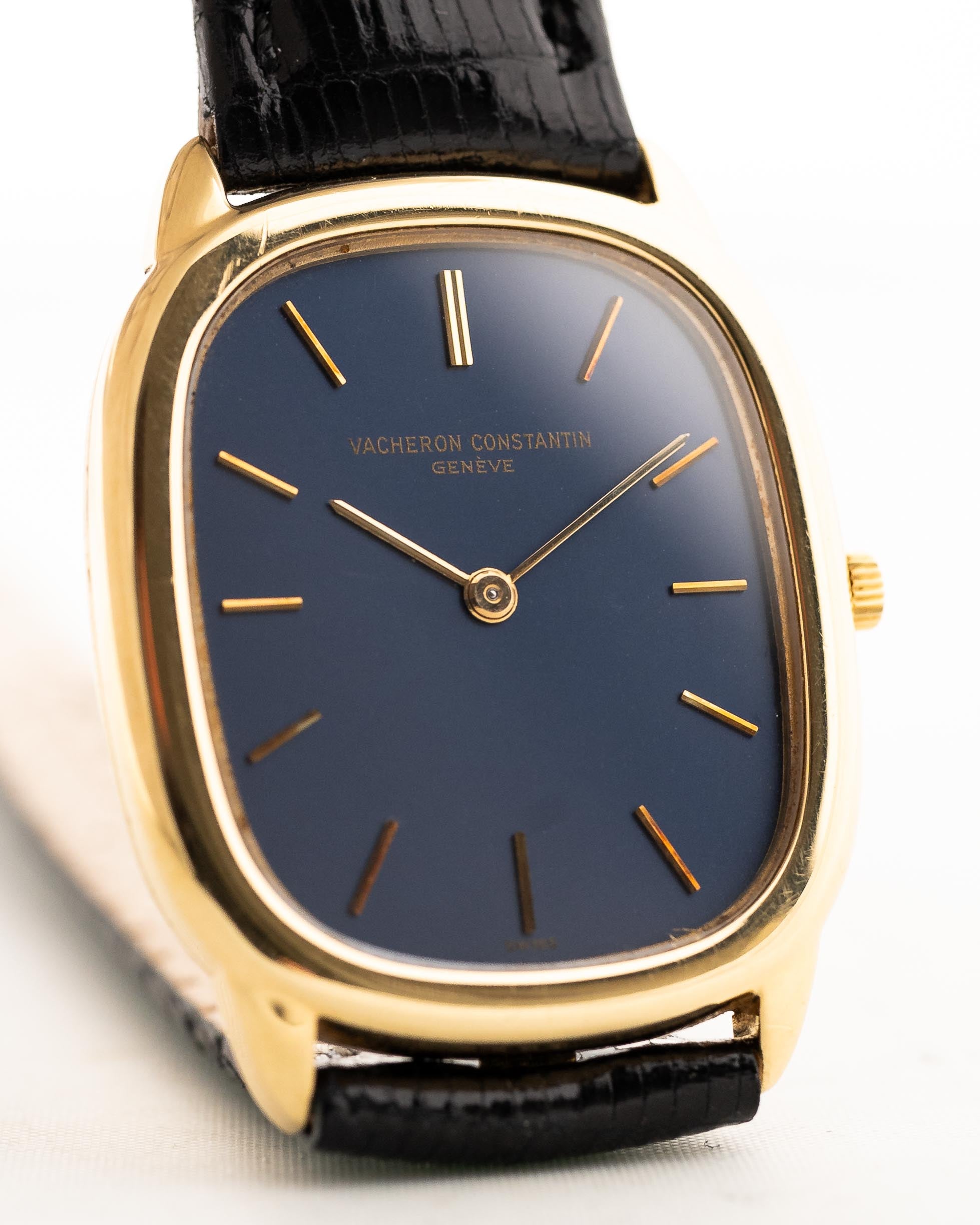 Vacheron Constantin 18k Ellipse 1970s – GOLDAMMER