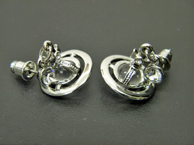 ヴィヴィアンウエストウッド タイニーオーブ ピアス - グレースワールド