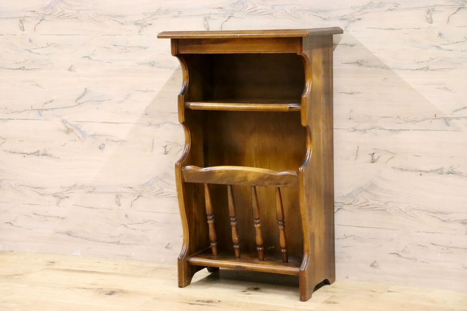 I651 現状品 Karimoku カリモク コロニアル 電話台 サイドチェスト