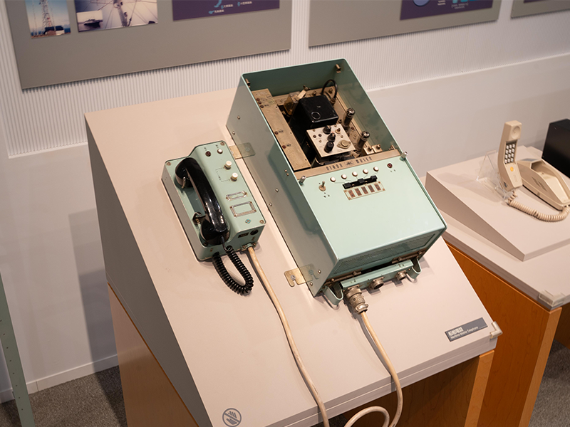 自動車電話 TZ803A｜未来技術遺産｜デジタルアーカイブ | NTT技術史料館